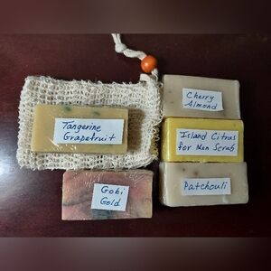 Lot Set 5 Small Mini Samples Handmade Soap Sample Bars & 1 Sisal Saver Pouch Bag
